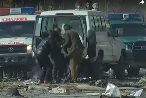 Cifra morţilor în urma atacului din Kabul a crescut la 95. Peste 150 de persoane, rănite. Este cel mai sângeros atentat din capitala afgană din ultimele trei luni. VIDEO