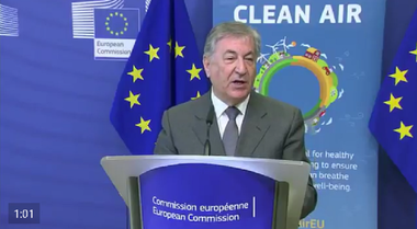 Comisia le dă termen zece zile celor nouă state vizate de infringement să prezinte măsuri în vederea îmbunătăţirii calităţii aerului