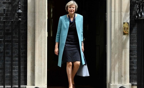 Presa chineză de stat o laudă pe Theresa May pentru că nu a abordat subiectul legat de drepturile omului în vizita sa oficială

