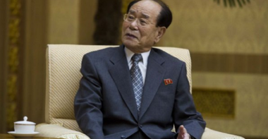 Phenianul îl trimite la JO pe şeful statului Kim Yong-nam, oficialul nord-coreean de cel mai înalt rang trimis vreodată în Sud
