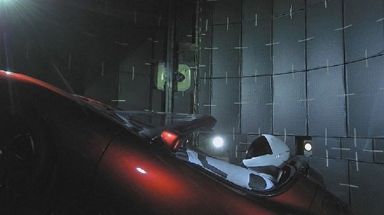 Imagine din interiorul rachetei Heavy