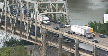 Trump dezvăluie un plan cu privire la infrastructură în valoare de 1.500 de miliarde de dolari