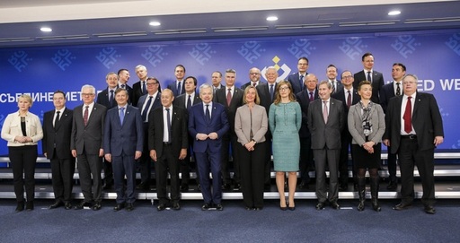 UE mizează pe un compromis, până în iulie, pe tema numelui Macedoniei