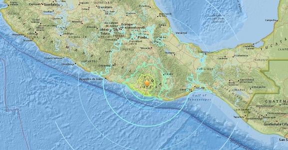 Stare de urgenţă în Mexic, după un cutremur cu magnitudinea 7,2 pe Richter. Seismul, urmat de peste 200 de replici.  Aproximativ 1 milion de case, fără curent electric. Un elicopter în care se aflau ministrul de interne şi un guvernator s-a prăbuşit