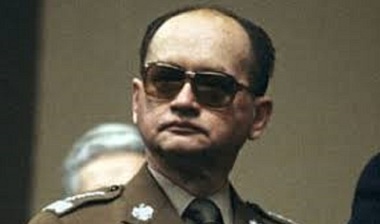 Guvernul polonez deschide calea degradării unor generali din perioada comunistă la rangul de soldat
