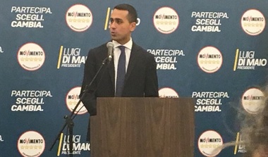 Di Maio revendică dreptul de a forma guvernul în urma alegerilor legislative italiene, după ce Salvini face acelaşi lucru şi respinge o alianţă cu M5S