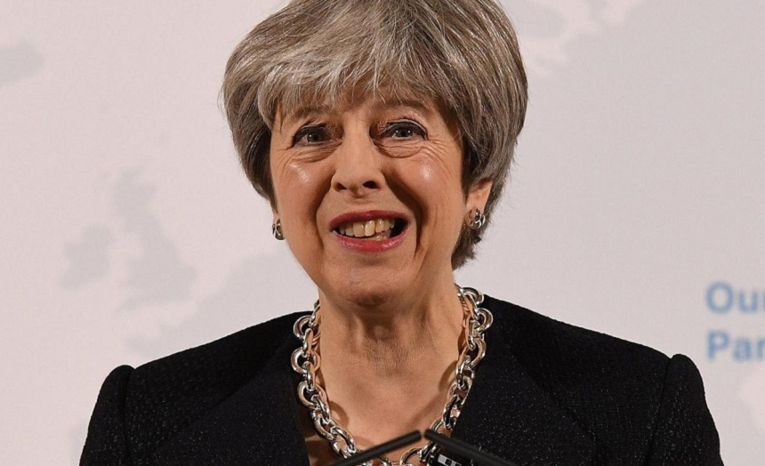 Theresa May va prezenta Parlamentului propuneri de sancţiuni pentru Rusia