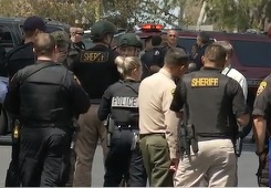 UPDATE: Focuri de armă lângă sediul central al YouTube din San Bruno (California). Atacatorul a fost o femeie, care a murit. Poliţia anunţă trei victime, dintre care una în stare critică - LIVE VIDEO
