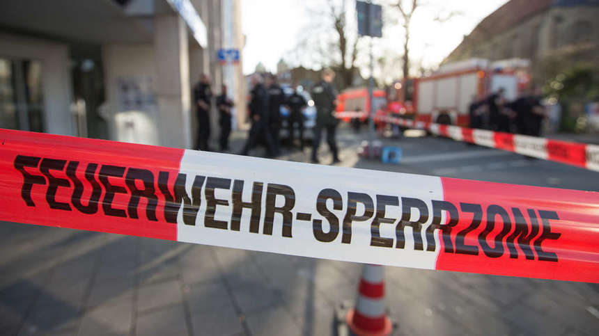 Bilanţ: Bărbatul care a intrat cu furgoneta în restaurantul din Münster a ucis două persoane şi s-a sinucis