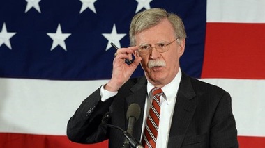 Trump îşi anulează prima vizită în America Latină, la sfatul lui Bolton, pentru a se concentra asupra situaţiei în Siria