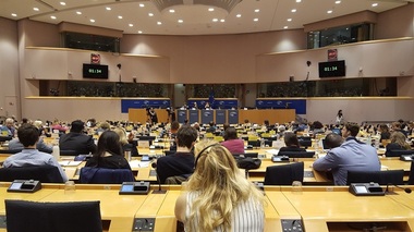 Comisia LIBE recomandă sancţionarea Budapestei din cauza unei lipse de respect faţă de democraţie şi statul de drept