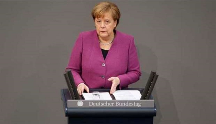 Angela Merkel: Raidurile aeriene din Siria sunt „necesare şi potrivite”

