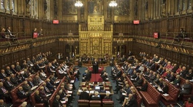 May pierde o bătălie legislativă cu privire la Brexit în Camera Lorzilor