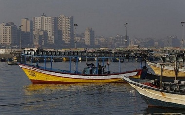 Atac aerian israelian asupra principalului port din Fâşia Gaza