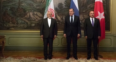 Lavrov acuză SUA că încearcă să rupă Siria în bucăţi