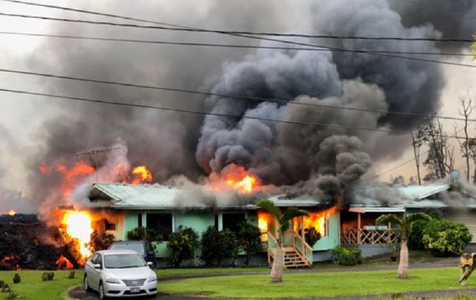 Aproximativ 30 de case distruse de Vulcanul Kilauea în Hawaii