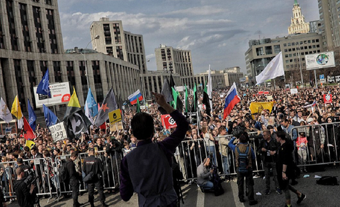 Încă o manifestaţie la Moscova după blocarea aplicaţiei Telegram. Cel puţin 20 de manifestanţi au fost reţinuţi de poliţie