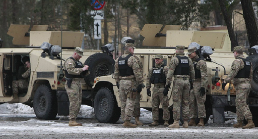 Varşovia vrea o prezenţa militară americană permanentă în Polonia; Kremlinul ameninţă cu contramăsuri în vederea menţinerii echilibrului securităţii în Europa
