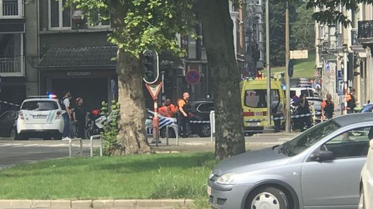 Trei morţi, doi poliţişti şi un trecător, la Liège