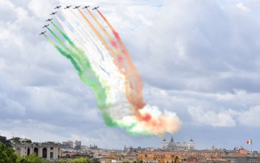 Noii Lideri Italieni In Public Pentru Prima News Ro