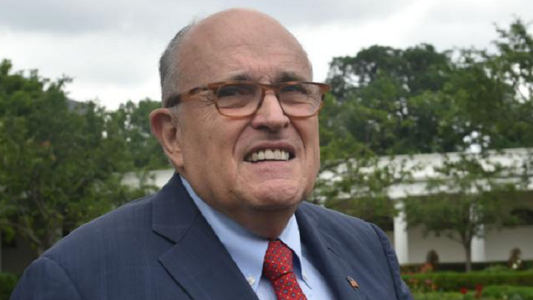 Giuliani îl ameninţă pe Mueller cu procese în ancheta rusă
