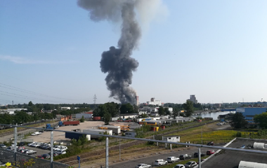 Patru răniţi, dintre care trei sunt în ”urgenţă absolută”, în explozia de la Strasbourg; cauza, neclară