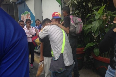 Venezuela: Cel puţin 17 tineri au murit după detonarea unei grenade cu gaz lacrimogen într-un club din Caracas

