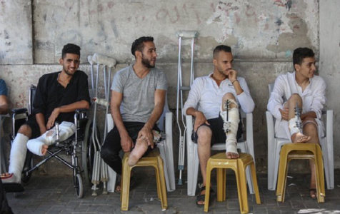 Peste 13.000 de palestinieni răniţi prin împuşcare de la sfârşitul lui martie, anunţă Crucea Roşie