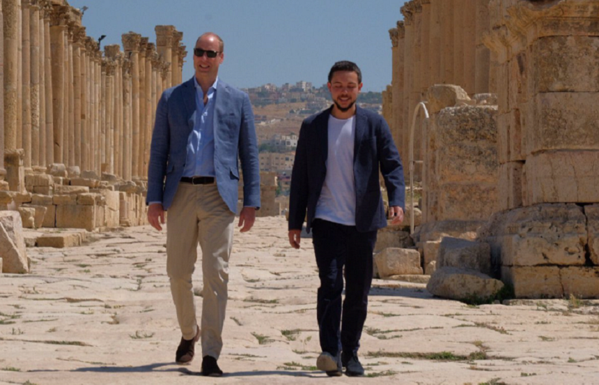 Prinţul William vizitează ruinele oraşului roman Jerash în Iordania