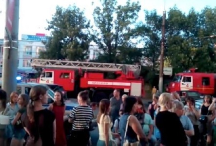 Rusia: Trei centre comerciale au fost evacuate în oraşul Samara după o ameninţare cu bombă

