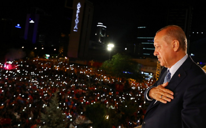 Erdogan depune jurământul luni, după ce parlamentarii o vor face sâmbătă, marcând intrarea Turciei în noul regim prezidenţial