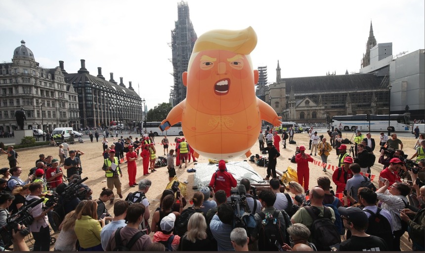 Protest cu zeci de mii de persoane la Londra faţă de vizita lui Trump - VIDEO

