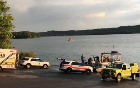 Cel puţin 11 morţi într-un naufragiu pe Lacul Table Rock în Missouri