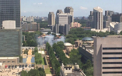 UPDATE - Un bărbat a provocat o explozie în faţa Ambasadei SUA la Beijing