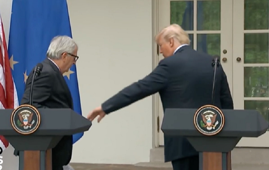 Trump şi Juncker dezamorsează criza dintre Washington şi Bruxelles
