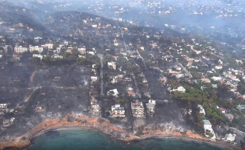 UPDATE - Incendiile din Grecia, provocate de neglijenţă, dar există şi date legate de foc pus deliberat - raport