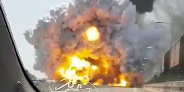 Autorităţile italiene modifică bilanţul incendiului de lângă aeroportul din Bologna: Un mort şi 145 de răniţi. Premierul Conte anunţă începerea unei anchete