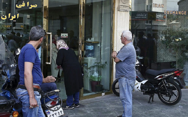 Irakul, prima victimă colaterală a sancţiunilor impuse de SUA Iranului