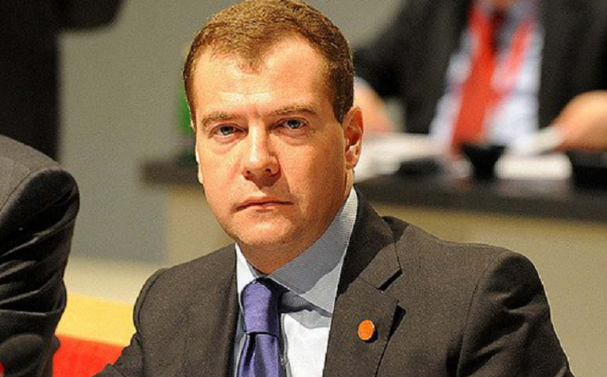 Rusia consideră drept o ”declaraţie de război economic” posibile noi sancţiuni americane, avertizează Medvedev