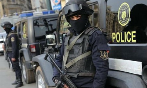 Forţele de securitate egiptene au dejucat un atac cu bombă care viza o biserică. Atacatorul s-a aruncat în aer la 250 de metri de obiectiv
