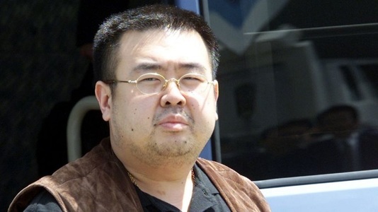 Judecătorii decid ca procesul în care două femei sunt acuzate că l-au ucis pe fratele vitreg al lui Kim Jong-un să continue, existând suficiente dovezi

