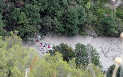Bilanţul victimelor inundaţiilor din Calabria a crescut la 11 morţi; cinci drumeţi, daţi în continuare dispăruţi