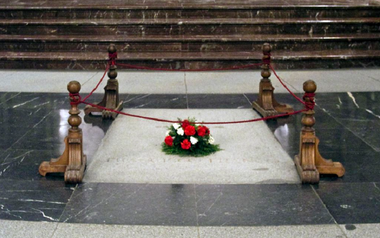 Guvernul spaniol lansează procesul de exhumare a lui Franco