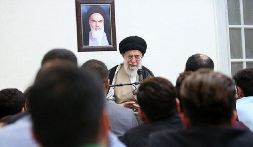 Autorii atentatului de la Ahvaz, ”finanţaţi” de Arabia Saudită şi Emiratele Arabe Unite, acuză Ali Khamenei