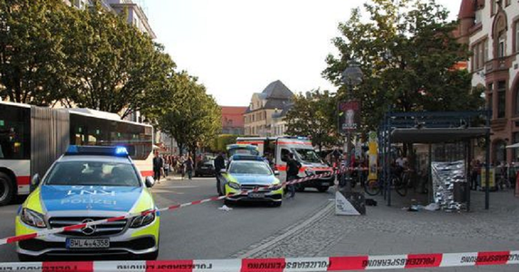 Trei persoane rănite prin înjunghiere la Ravensburg, în sudul Germaniei. VIDEO