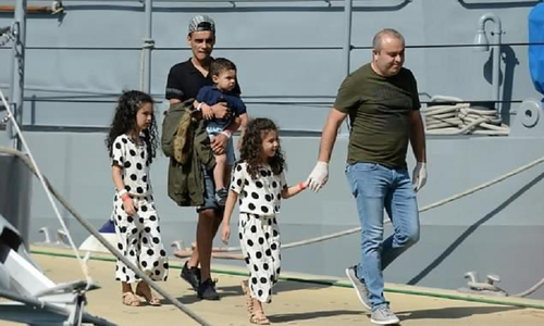 Cei 58 de migranţi de pe Aquarius, debarcaţi în Malta