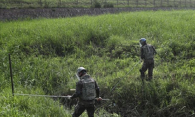 Cele două Corei încep operaţiuni de deminare în DMZ