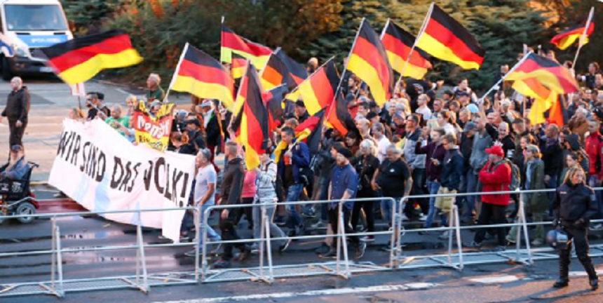 UPDATE - Poliţia germană anunţă că a destructurat un grup ”terorist” neonazist, ”Revoluţia Chemnitz”, suspectat că pregătea atentate şi atacuri vizând străini de Ziua Unificării