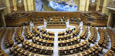Elveţia le interzice pe viaţă pedofililor condamnaţi să lucreze cu copii