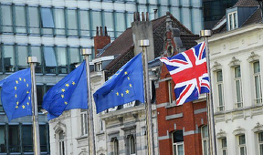 UE cere Londrei, înainte de summitul european, să fie ”creativă” pentru a ieşi din impasul negocierii, cu mai puţin de şase luni înainte de Brexit; Washingtonul, îngrijorat de un impact negativ al Brexitului asupra pieţelor financiare